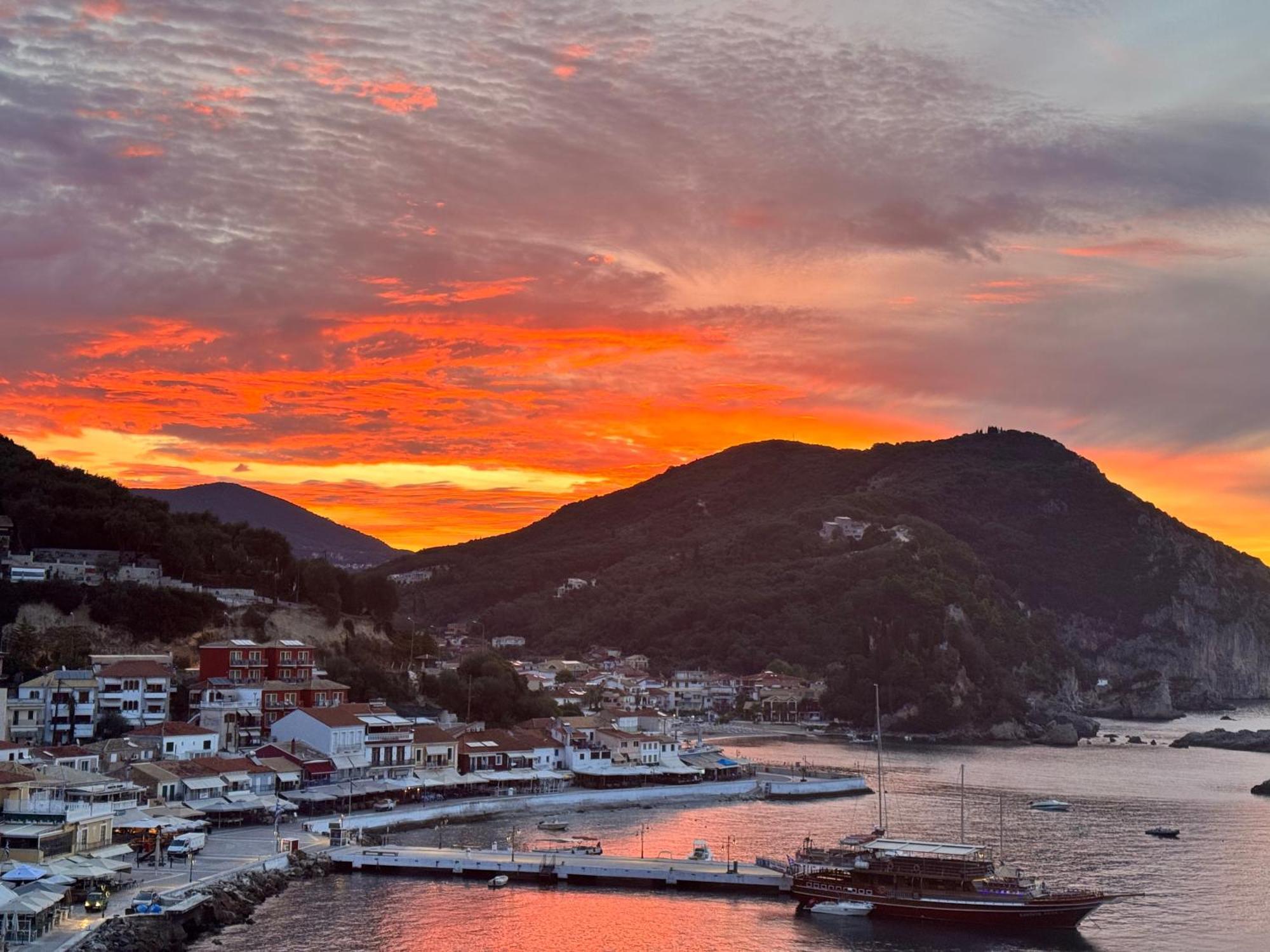 Sunrise House Parga Exterior foto